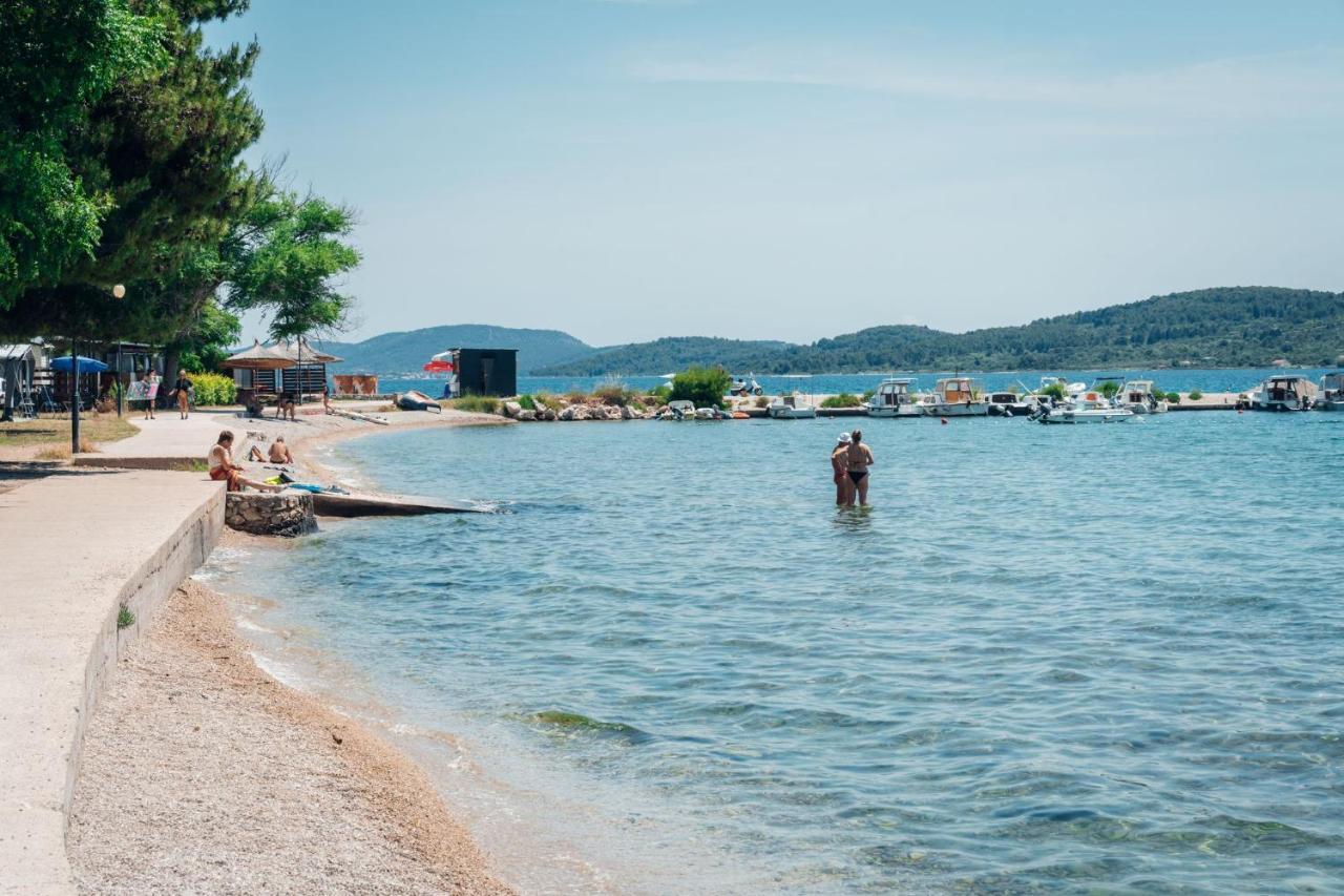 Hotel Croatia Camp Premium Vodice Exterior foto